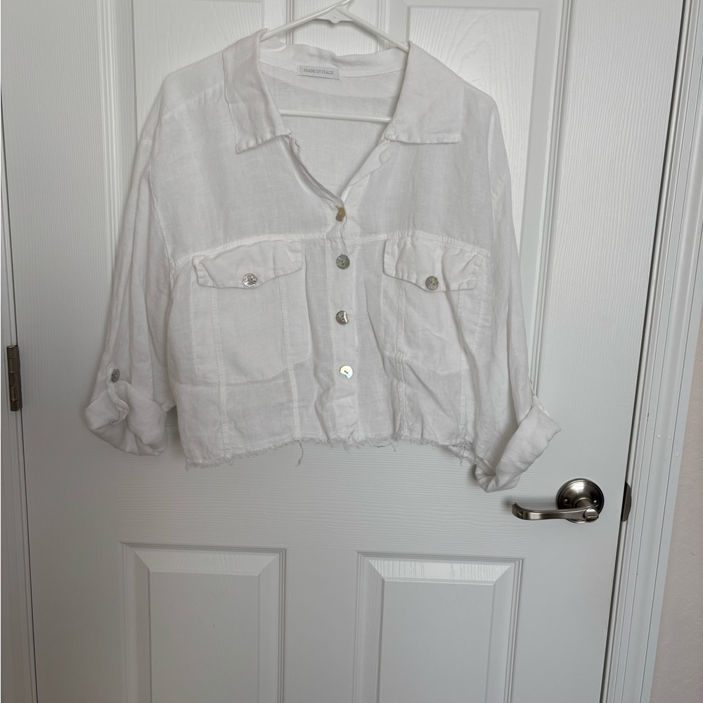 Made in Italy White linen jacket /Button-Up top with rolled sleeves.